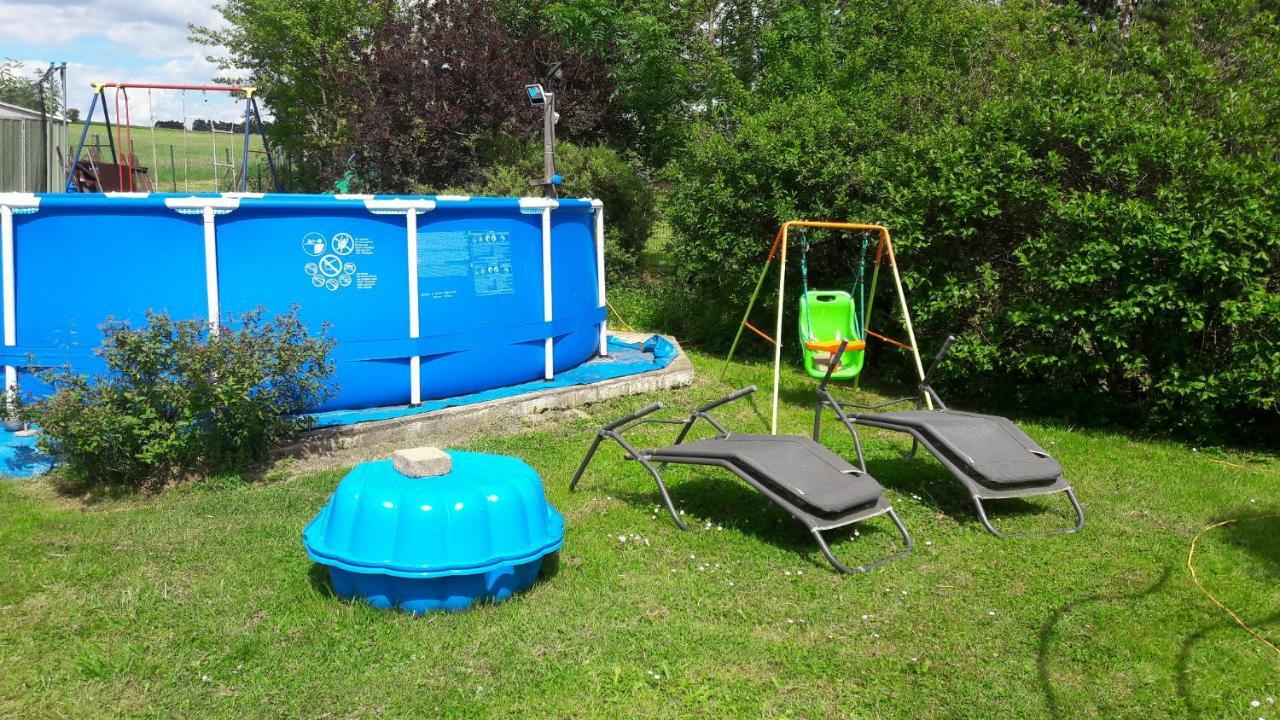 Vakantiestudio Ciney Chapois Exterior foto